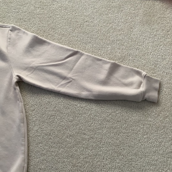 H&M Relaxed Fit Tan/Beige Sweatshirt - Picture 4 of 5